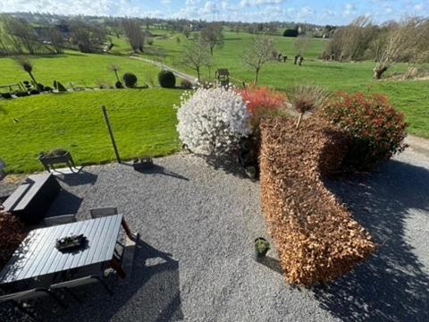 Country House Au Ballet Des Hirondelles Herve Exterior foto